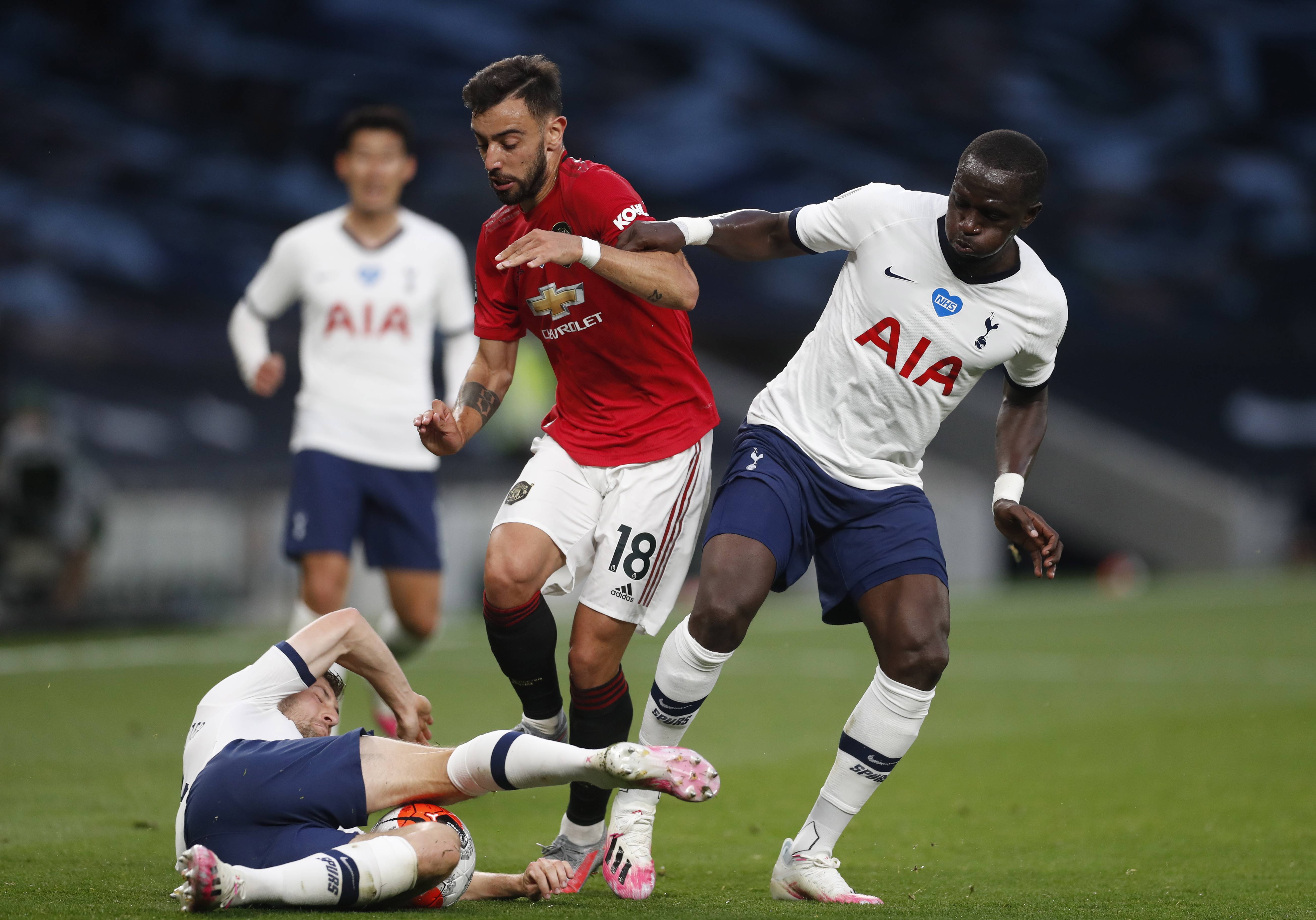 享有极高的 享有极高的